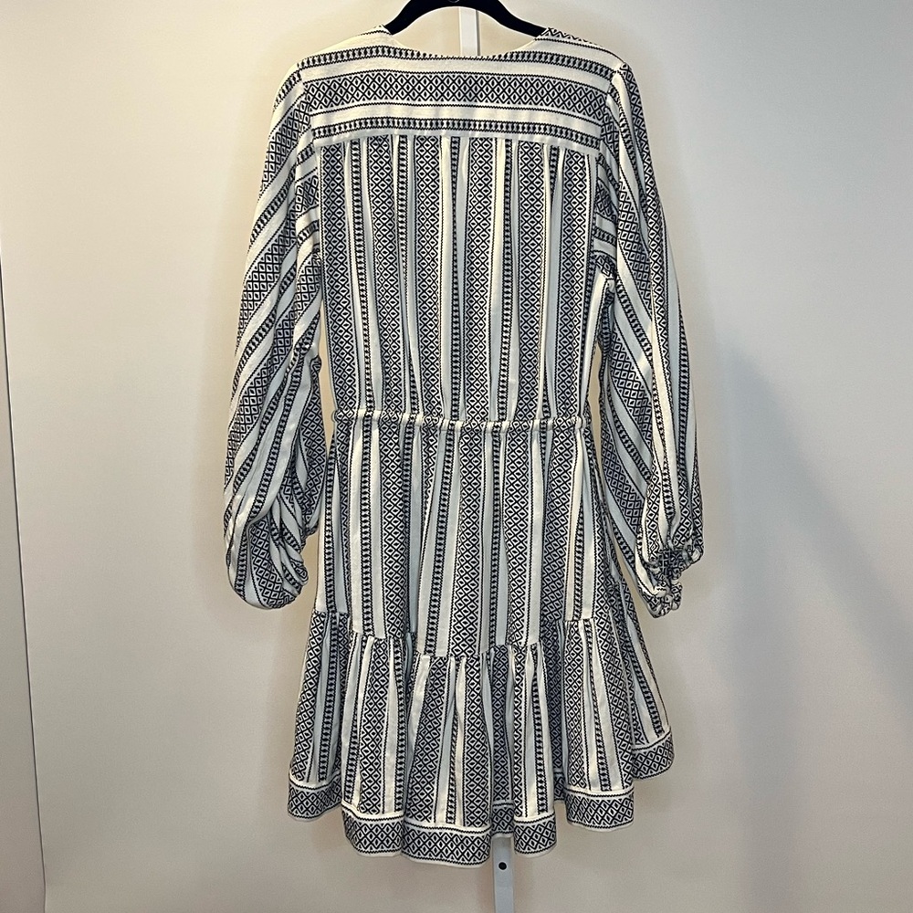 Shona Joy Lizete Balloon Sleeve Mini Dress size 6 - Picture 9 of 9